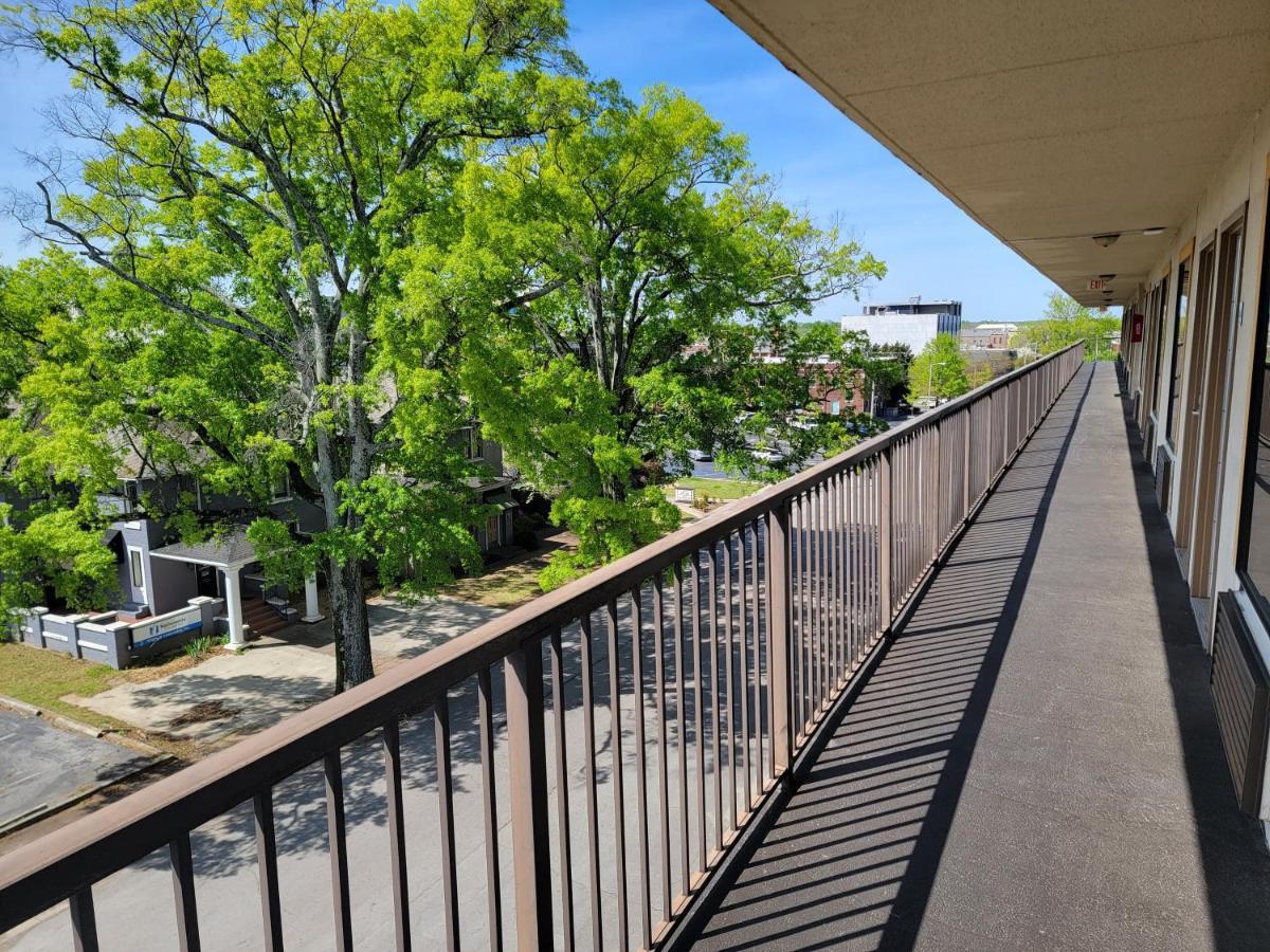 Studio 9 Inn & Suites Decatur Exterior foto